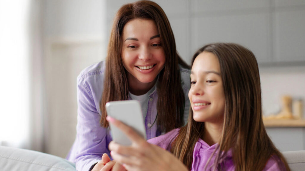 Social Media Literacy for Teens: A Parent's Guide